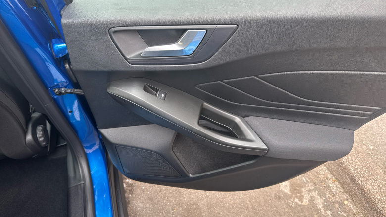 Ford Focus 1.0 EcoBoost Titanium 5dr Petrol Hatchback